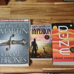 Sci-Fi / Fantasy Fiction Bundle | A Game of Thrones, Dune + Hyperion | NWOT
